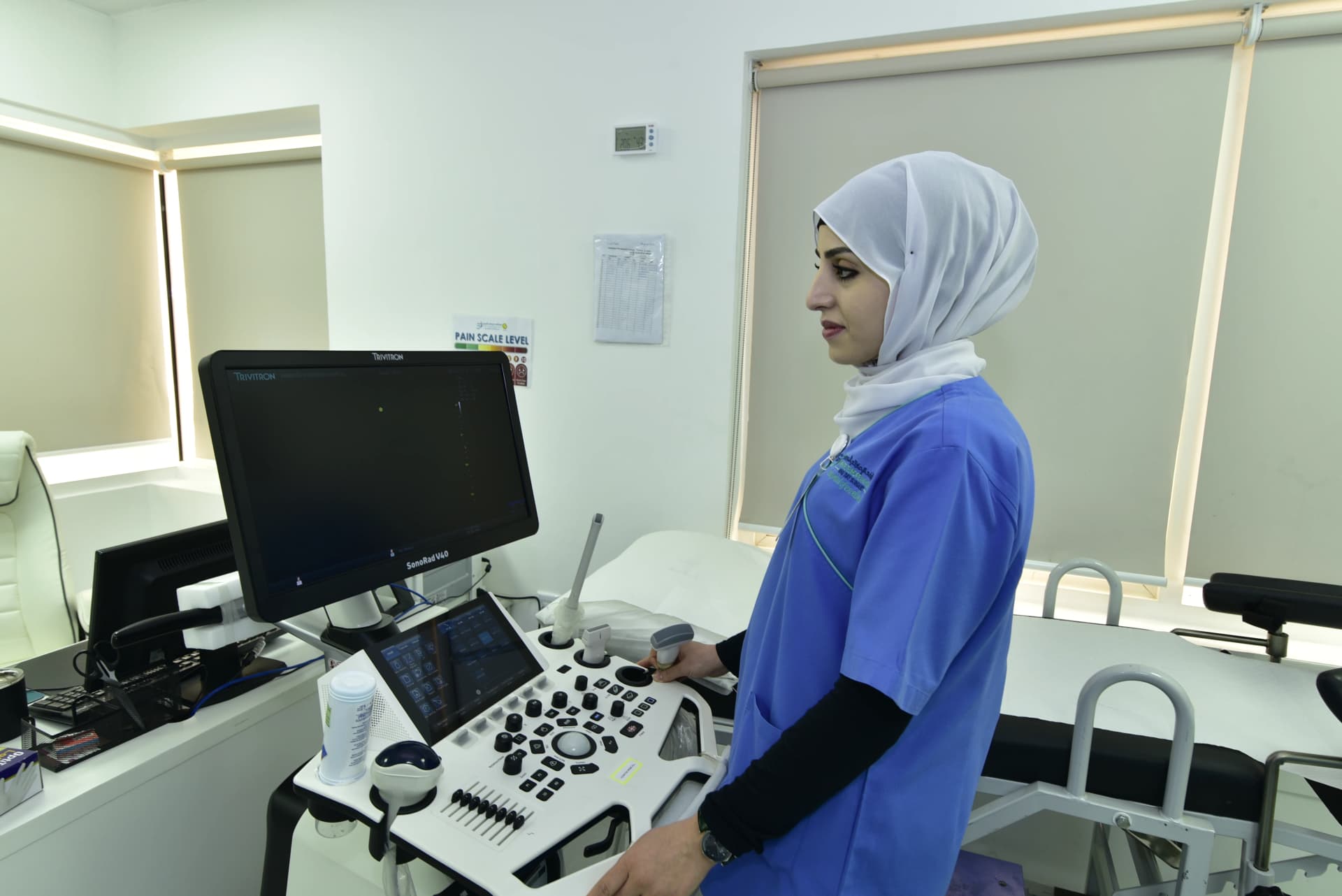 Ovarian Cysts in Sharjah: Symptoms and When to See a Gynecologist