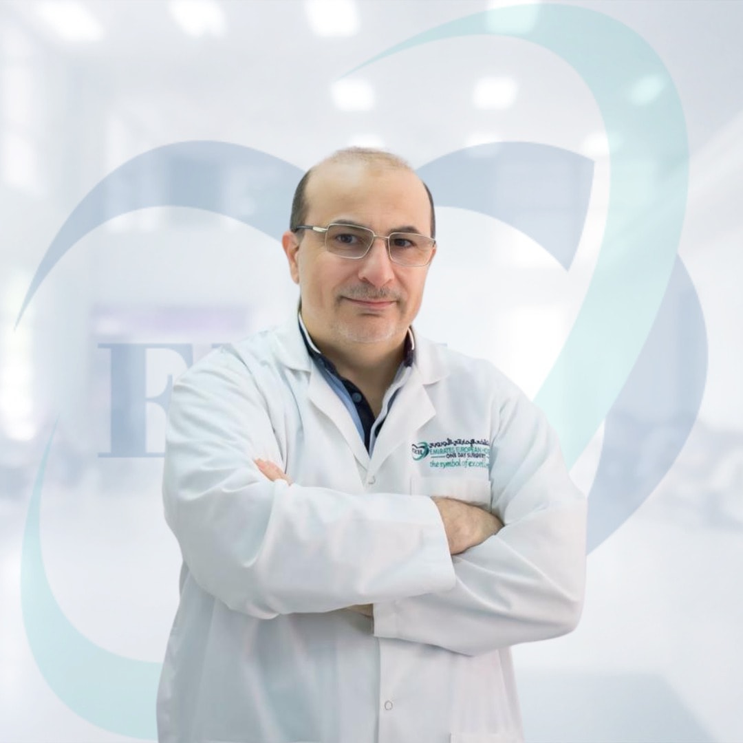 د. محمد الحفار - أخصائي التعويضات السنية | Emirates European Hospital