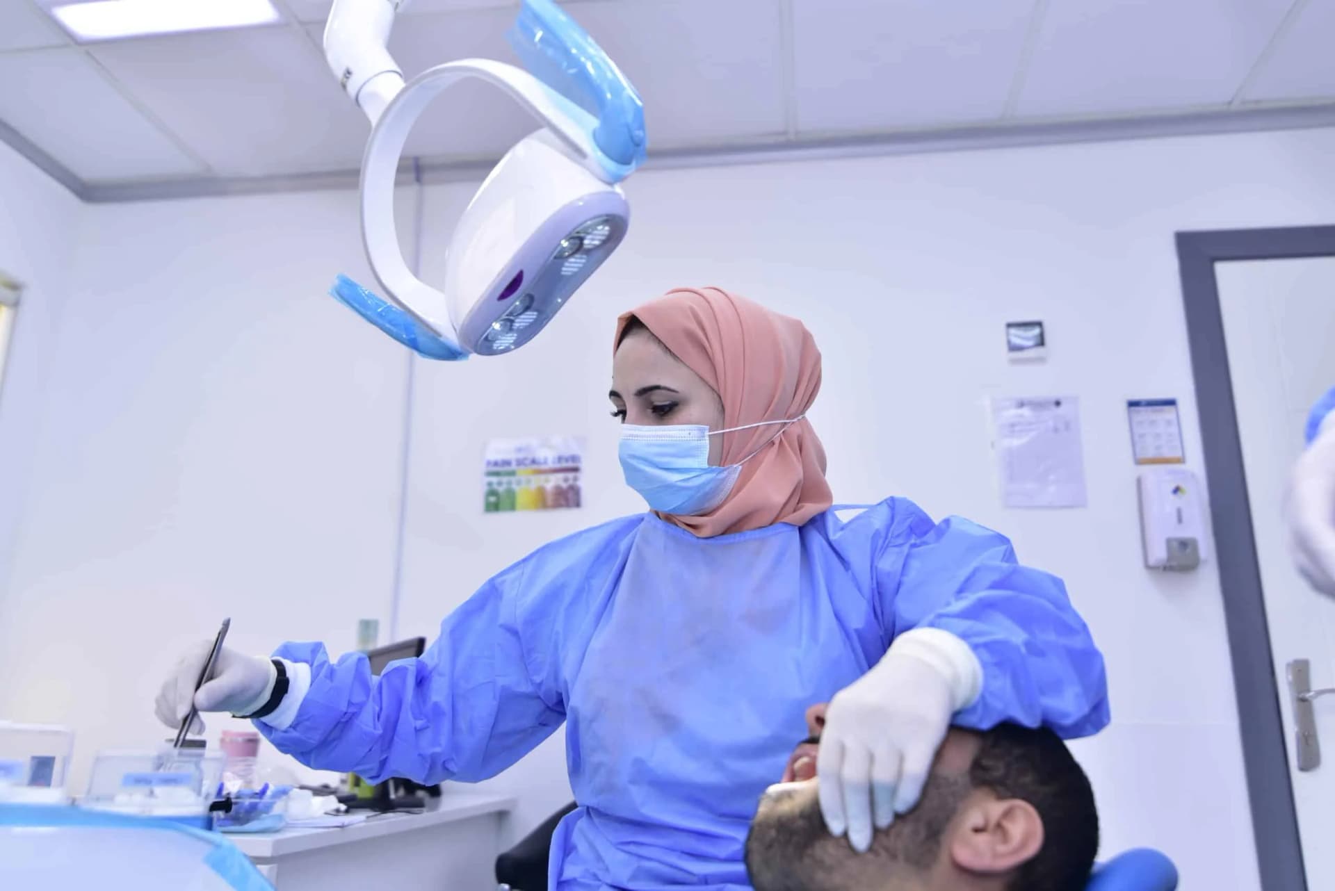 Best Dental Implants Sharjah