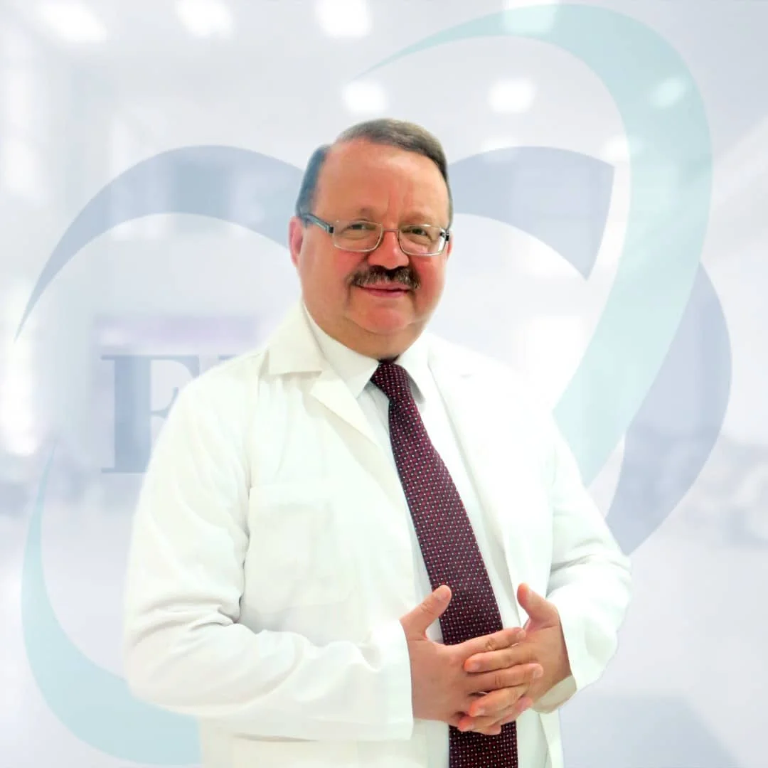 د. أدهم منصور - جراح تجميل | Emirates European Hospital