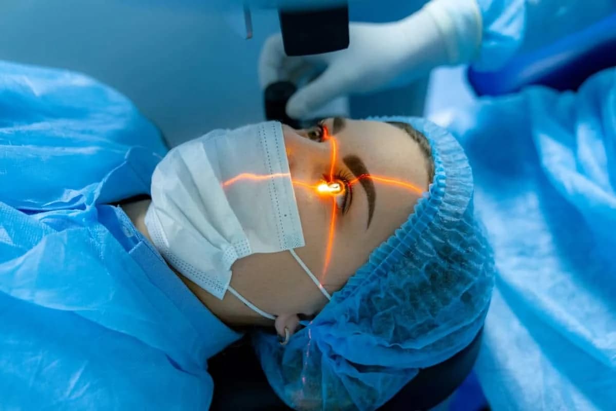Cataract Surgery in Sharjah | Intraocular Lens (IOL) Implant